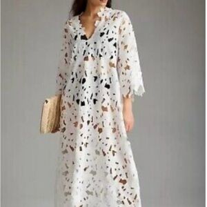 4 Our Dreamers Floral Eyelet Dress/Kaftan